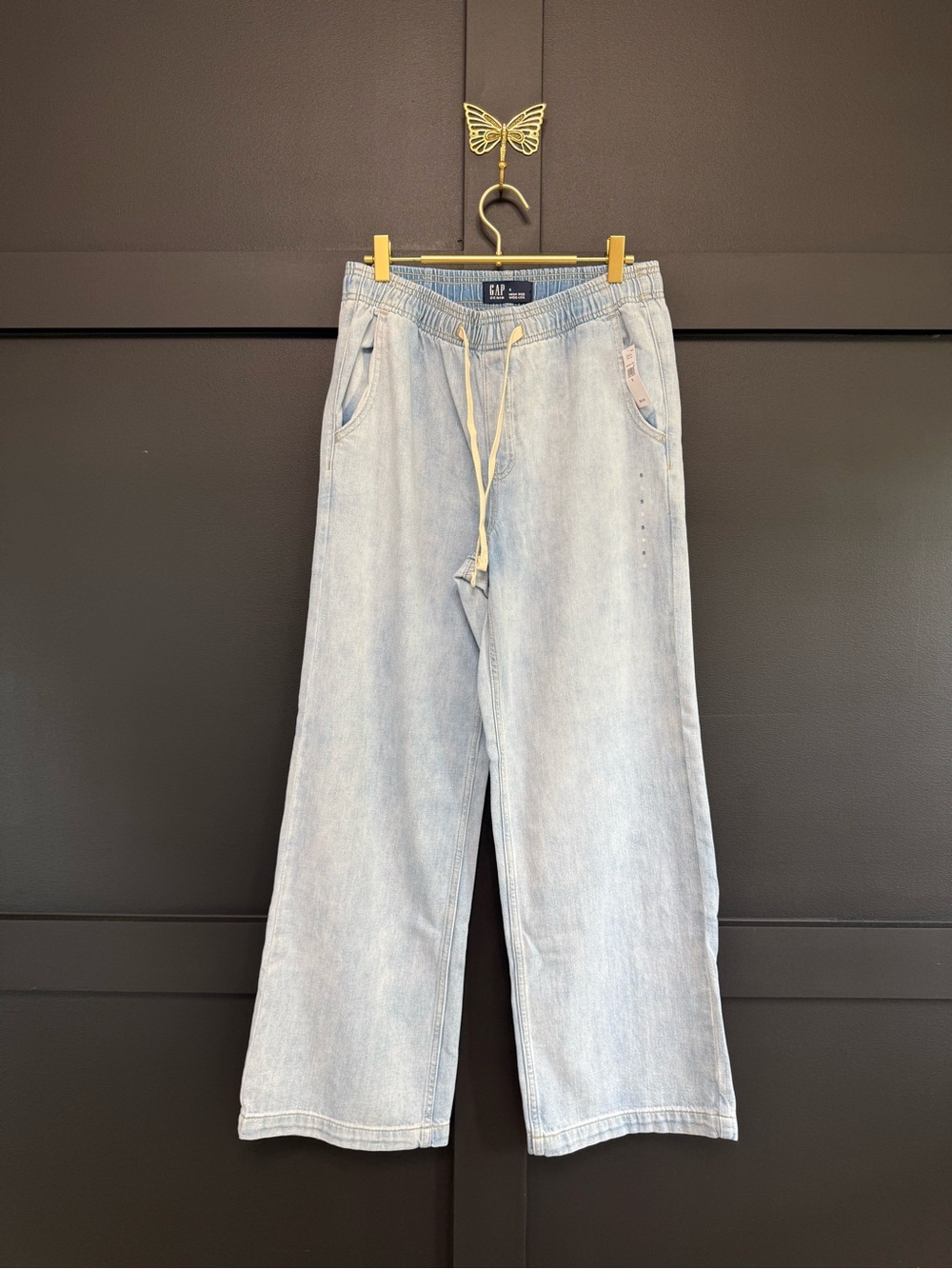 GAP Light Wash Wide Leg Jeans